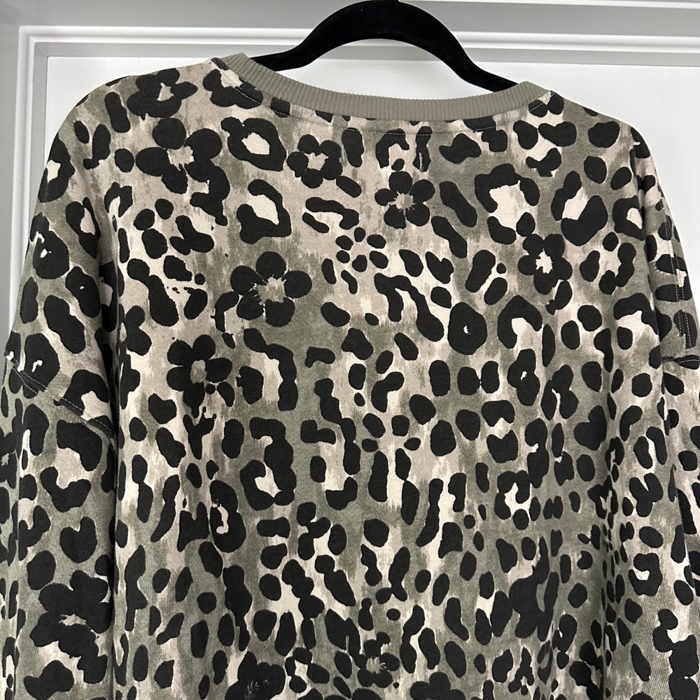 Free People We The Free Classic Printed Oversized Crewneck/Floral Cheetah Small - Picture 12 of 14